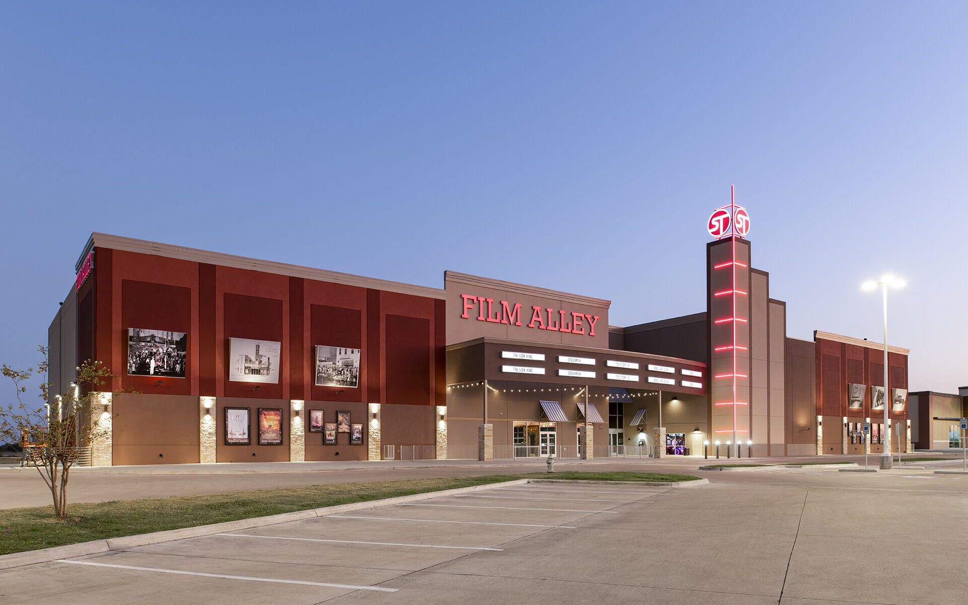 Film Alley Family Entertainment Center