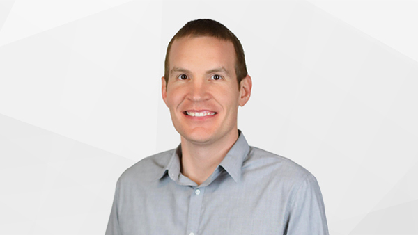 Adam Roth headshot